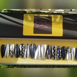 Full set press on nails